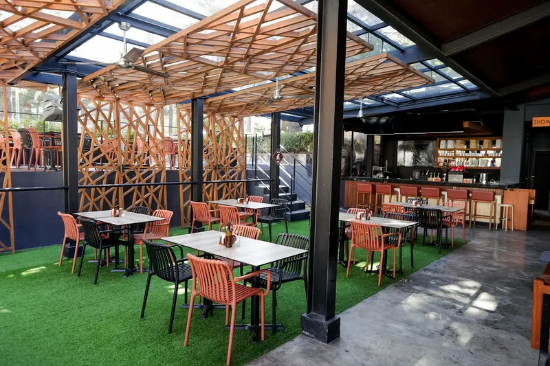 Al Fresco at Tipsy Pig Westgate