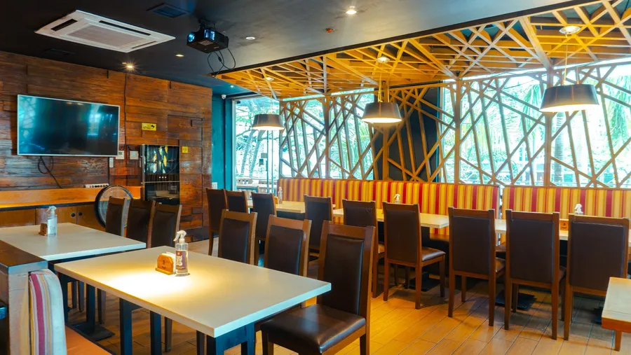 The room at Tipsy Pig BGC